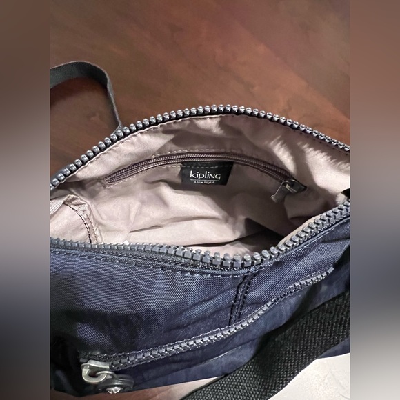 Kipling - Picture 7 of 7